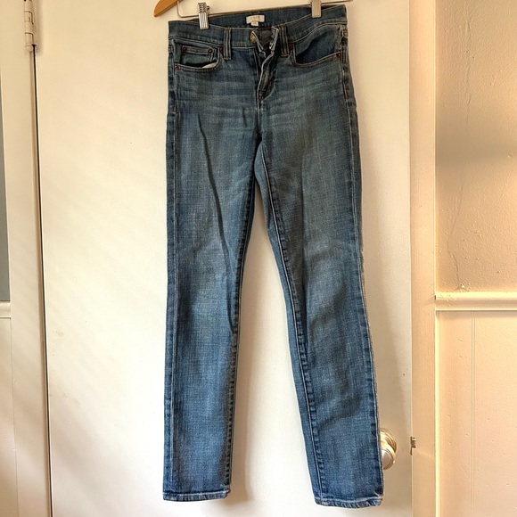 J Crew stretch jeans size 24 skinny jeans - Picture 3 of 3